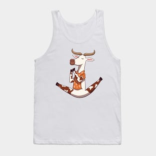 Funny cow doing yoga Tank Top